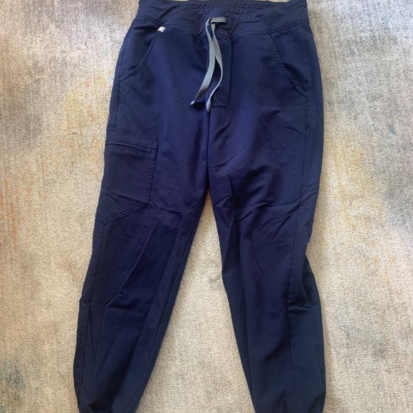 Figs Zamora™ Jogger Scrub Pants - Petite - Navy Blue - Picture 2 of 3